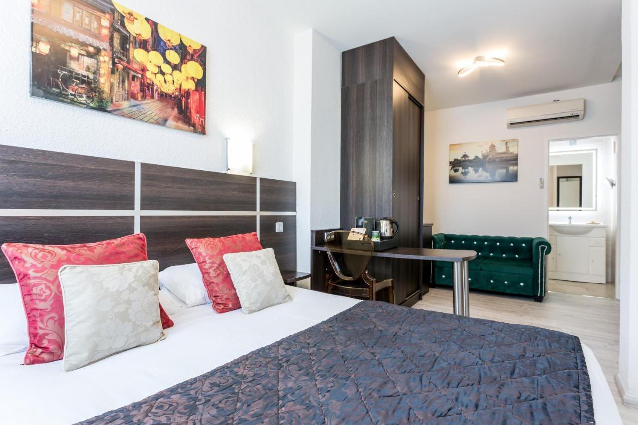 Hotel Le Centre Грама Екстериор снимка