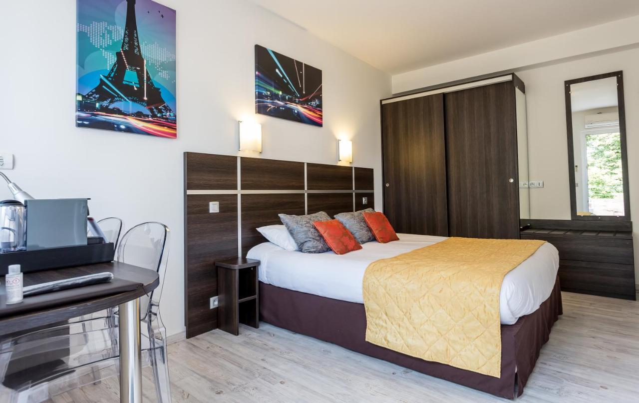 Hotel Le Centre Грама Екстериор снимка