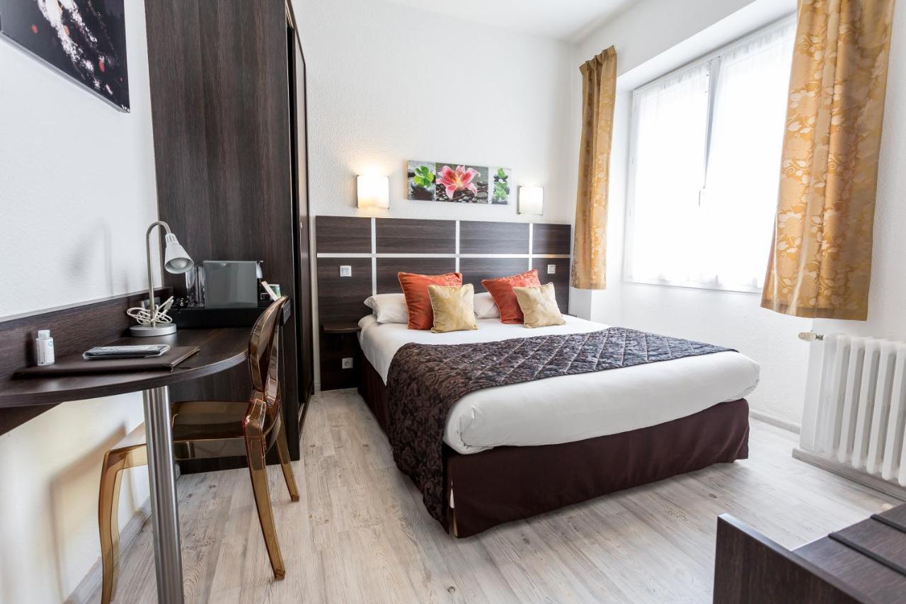 Hotel Le Centre Грама Екстериор снимка