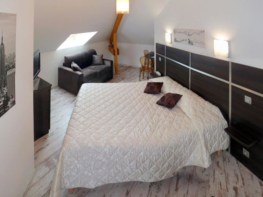 Hotel Le Centre Грама Екстериор снимка
